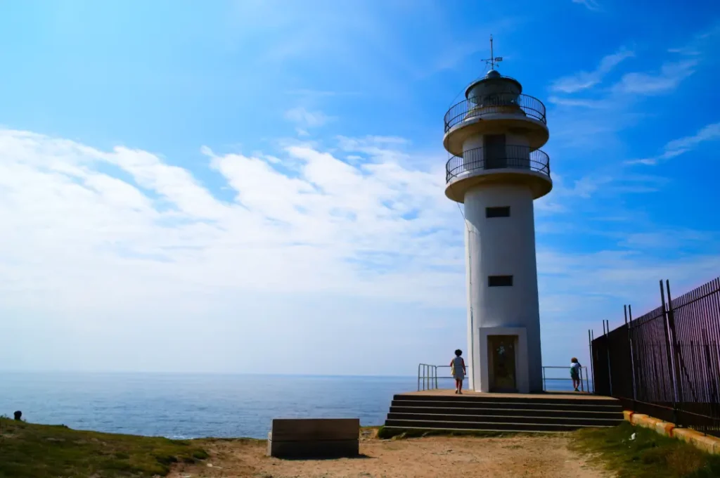 Faro Touriñan